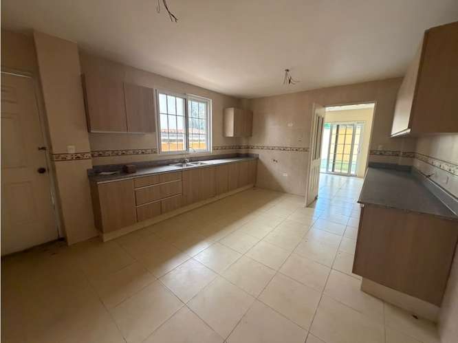 SE VENDE CASA ANCON LAS HUACAS RAINFOREST VILLAS 550M A ESTRENAR - Imagen 6