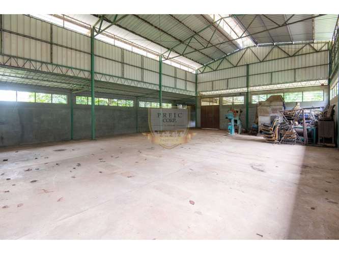 SE VENDE GALERA EN LA CHORRERA, CERCA  A MYSTIC CITY