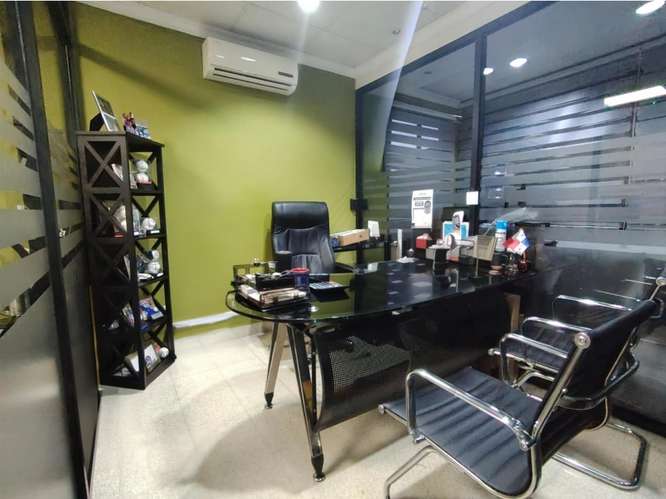 EDIFICIO DE OFICINAS EN VENTA EN URBANIZACIÓN EL CARMEN