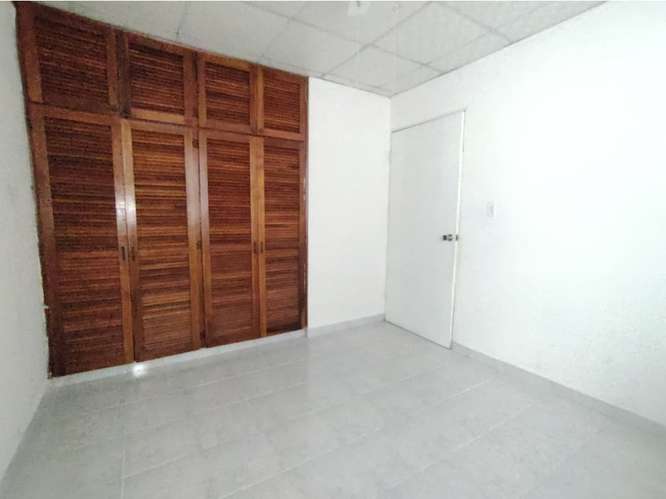 SE VENDE CASA EN VILLA LUCRE