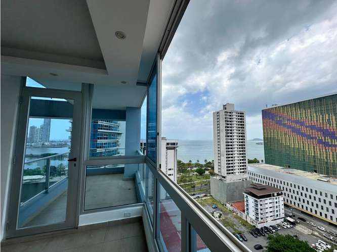 VENTA DE APARTAMENTO EN BELLA VISTA, PH VISTA BALBOA - Imagen 2