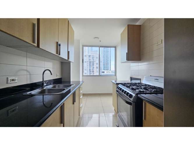 ALQUILER DE APARTAMENTO EN PH SEVILLA - Imagen 9