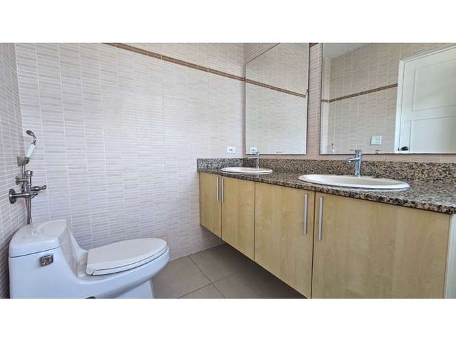 ALQUILER DE APARTAMENTO EN PH SEVILLA - Imagen 14