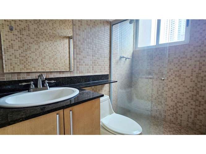 ALQUILER DE APARTAMENTO EN PH SEVILLA - Imagen 16