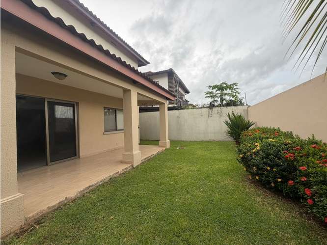 Casa Unifamiliar Línea Blanca en Woodlands, Panamá Pacífico - Imagen 11