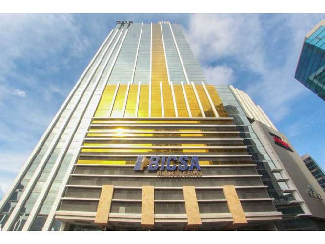 Venta o alquiler de oficina de 108 mts/ Torre Bicsa - Imagen 1