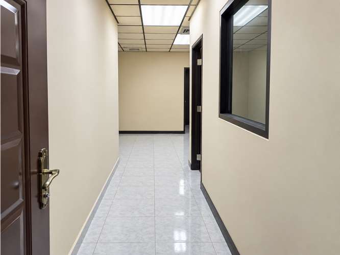 OFICINA EN ALQUILER OBARRIO | PB | 153 M² | 3 ESTACIONAMIENTOS.MZ - Imagen 4