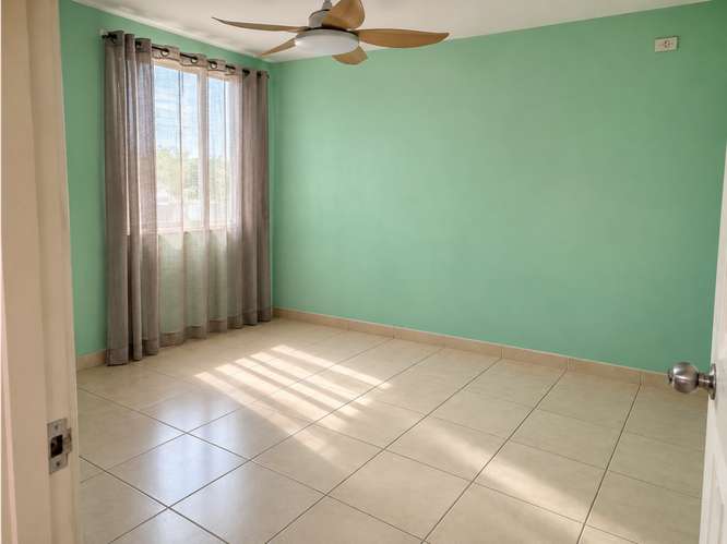 Apartamento en Venta,  2 recamaras, Villa de Las Acacias. MZ - Imagen 7