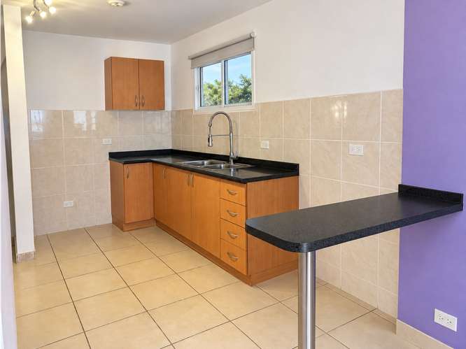 Apartamento en Venta,  2 recamaras, Villa de Las Acacias. MZ - Imagen 4