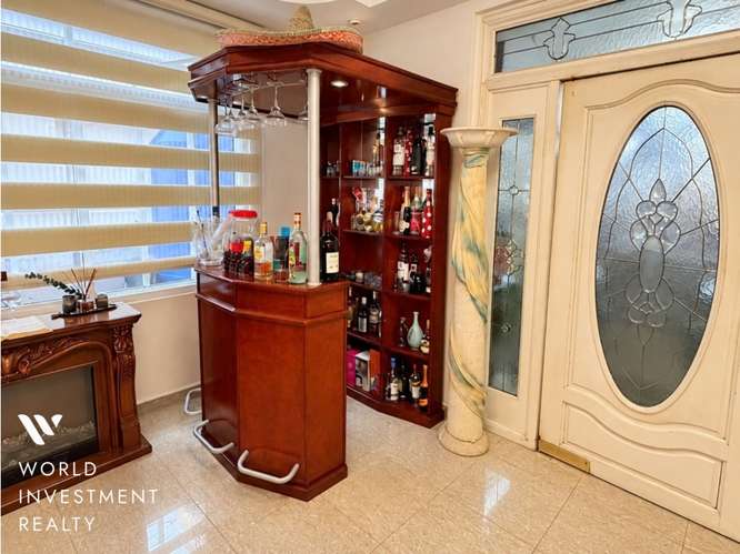 ESPECTACULAR CASA EN VENTA CON PISCINA EN ALTOS DE PANAMA - Imagen 10