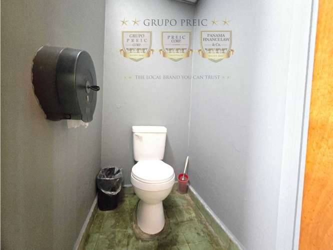 Alquilo  Local comercial  | RIO ABAJO | 500  mts | M.M