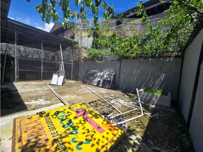Alquilo  Local comercial  | RIO ABAJO | 500  mts | M.M