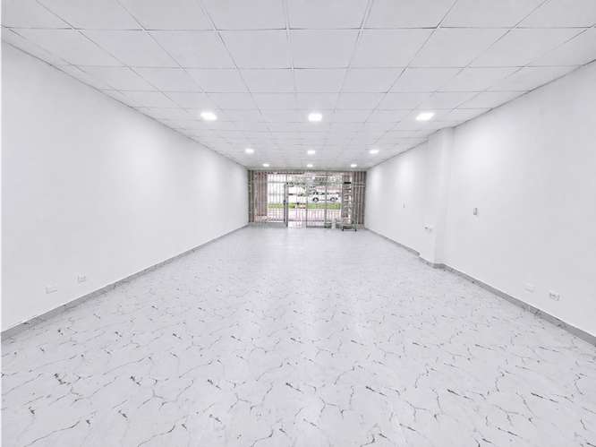 Local comercial en alquiler en San Francisco – 84 m² - Imagen 2