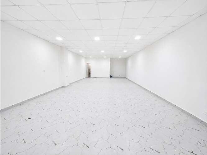 Local comercial en alquiler en San Francisco – 84 m² - Imagen 3