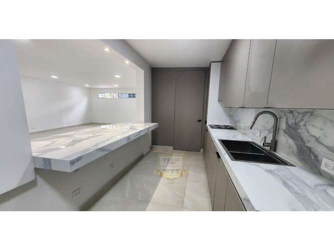 Se vende casa Duplex en San Francisco LH