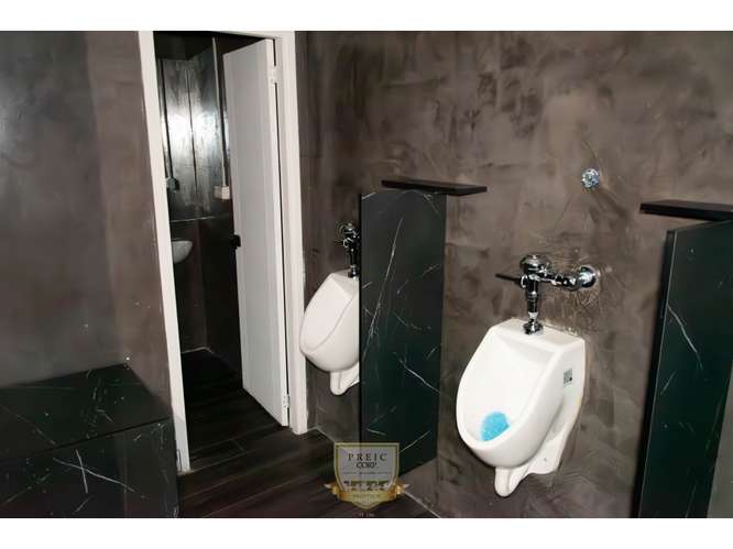 Alquilo local comercial en Plaza de San Francisco L.T - Imagen 7