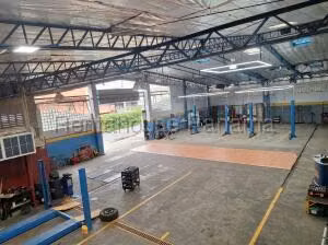 Galera en Venta en Parque Lefevre VIK 27-2560 - Imagen 3
