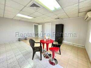 Galera en Venta en Parque Lefevre VIK 27-1993 - Imagen 19