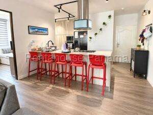 Apartamento en Alquiler en Costa del Este 27jack2943