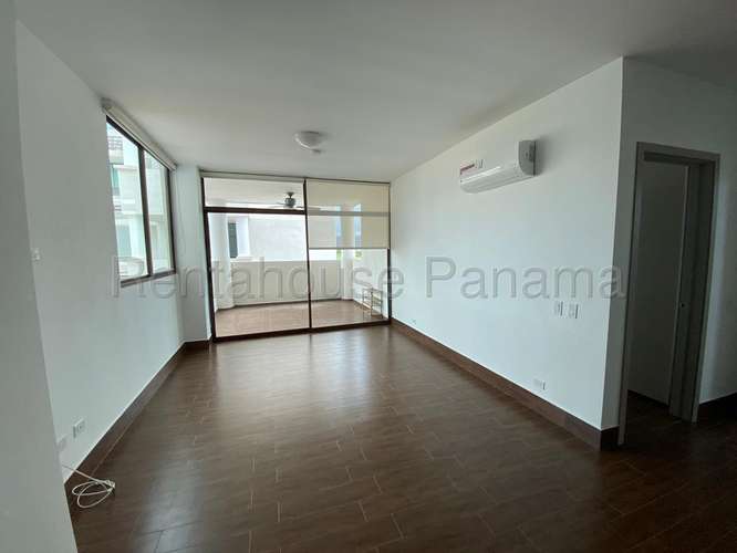 LIVE NOW! ON THE SOUTH COAST FOR SALE PH PH COSTA MARE WITH ESM APPLIANCES. DIRECT CUSTOMER ONLY.