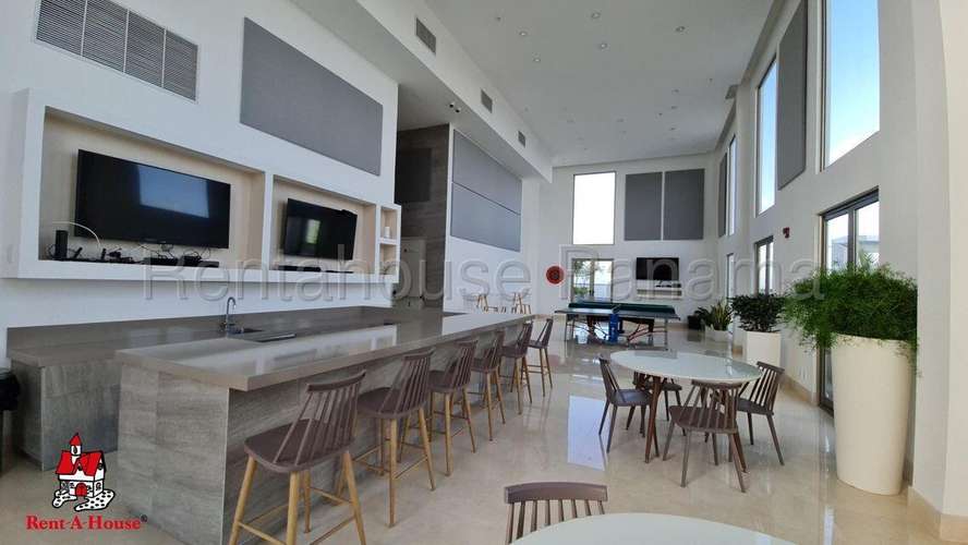 Vendo Apartamento de 188m2 en Santa Maria Greenview 26-7585SRZ