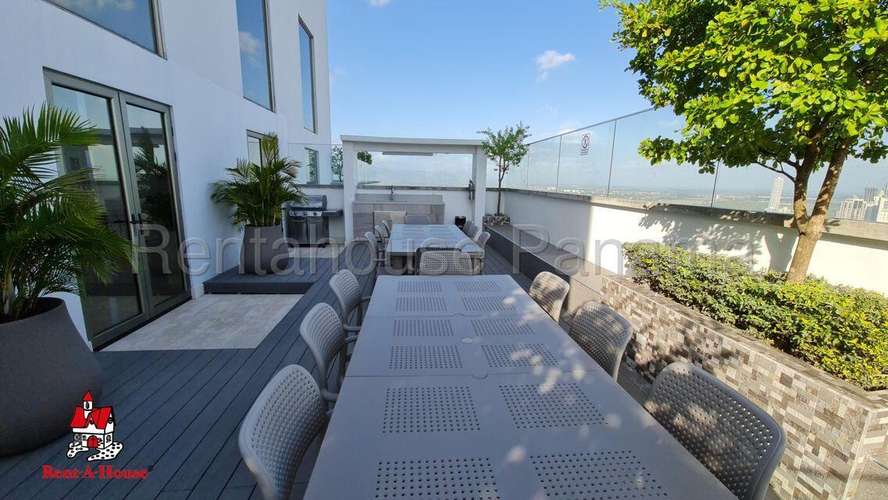 Vendo Apartamento de 188m2 en Santa Maria Greenview 26-7585SRZ