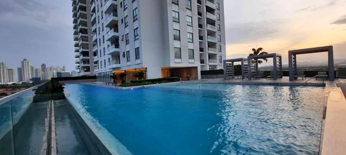 Vendo Apartamento de 188m2 en Santa Maria Greenview Residences 22-7123SRZ