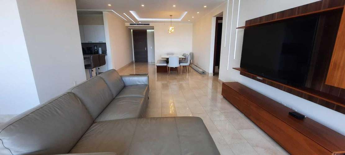 Vendo Apartamento de 188m2 en Santa Maria Greenview Residences 22-7123SRZ