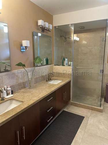 Vendo Apartamento de 252.02m2 en Santa Maria Legacy 26-5986SRZ