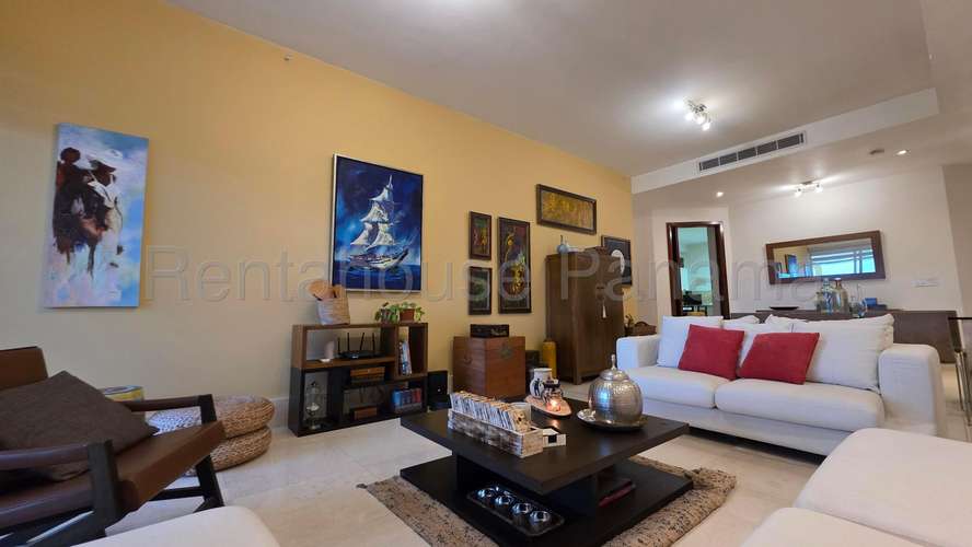 Vendo Apartamento de 269.70m2 en Santa Maria The Reserve 26-6836SRZ