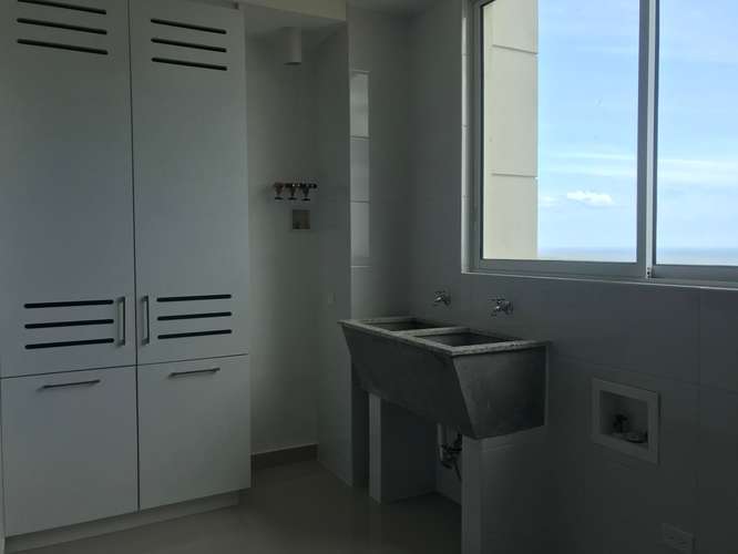 Vendo Apartamento de 306m2 en Santa Maria Solana 26-9171SRZ