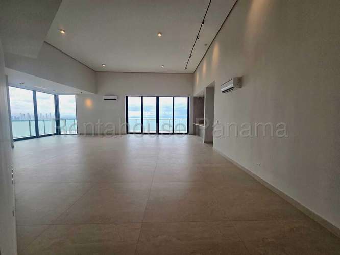Venta de Apartamento en Punta Pacifica