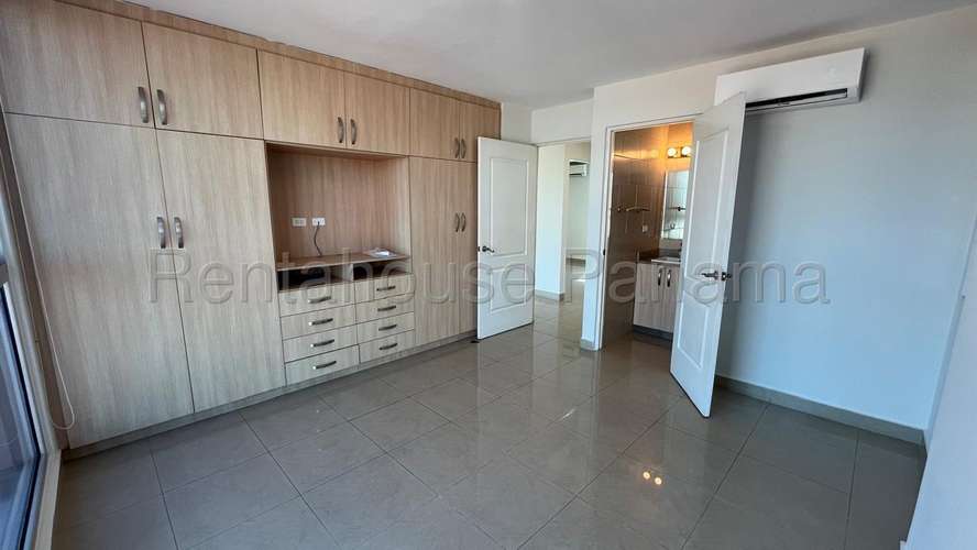 Alquiler de Apartamento en Chanis - Imagen 5
