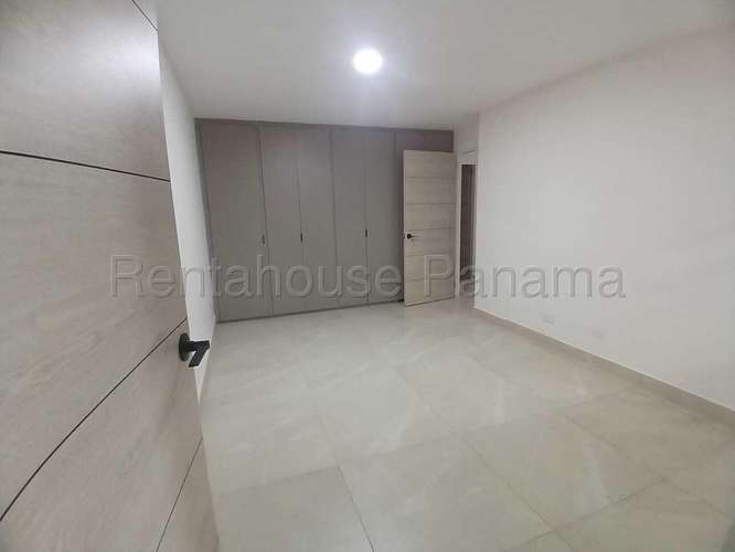Venta de Casa en San Francisco, Res. Los Flamingos (Solo Cliente Directo) - Imagen 13