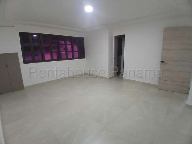 Venta de Casa en San Francisco, Res. Los Flamingos (Solo Cliente Directo) - Imagen 9