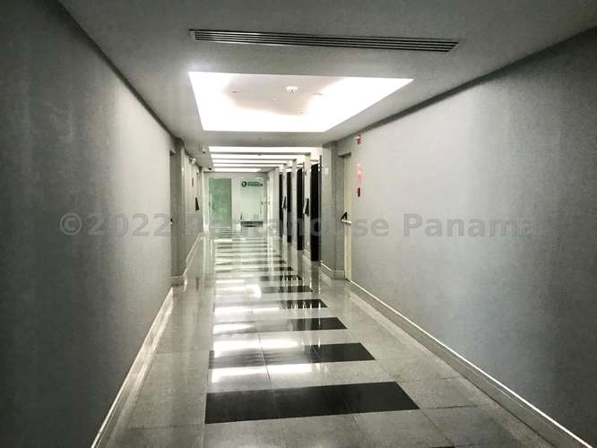 Venta de Oficina en Costa del Este, Financial Park (Solo Cliente Directo) - Imagen 17