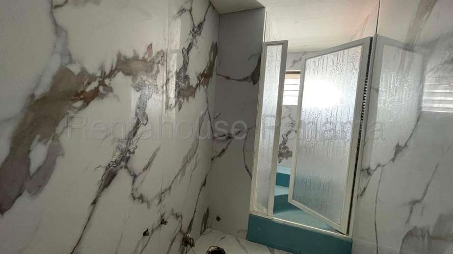 ALQUILER DE CASA COMERCIAL EN OBARRIO - Imagen 10