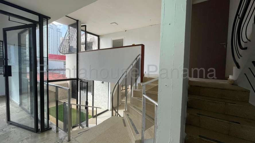 ALQUILER DE CASA COMERCIAL EN OBARRIO - Imagen 8