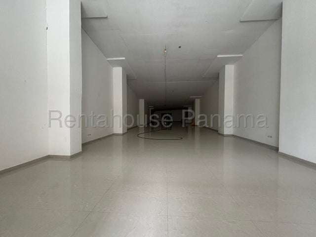 ALQUILER DE LOCAL COMERCIAL EN OBARRIO - Imagen 13