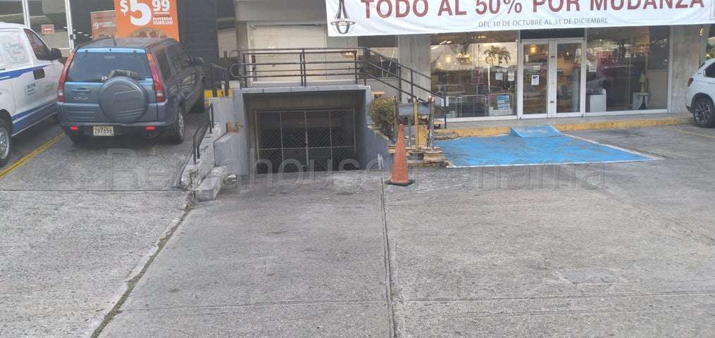 ALQUILER DE LOCAL COMERCIAL EN PUNTA PAITILLA