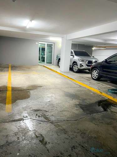 Vendo apartamento de 2 recámaras 3 baños, en Altos del Golf, 2 estacionamientos y balcón - Imagen 15