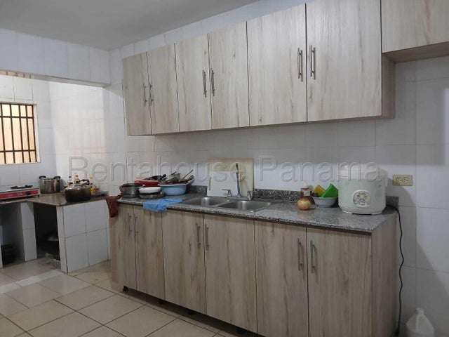 Casa en venta Brisas del Golf 27LRL1724