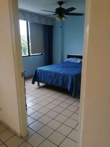 MT EL DORADO AMOBLADO 1 REC 1 BAÑO $850 PH AVENTURA