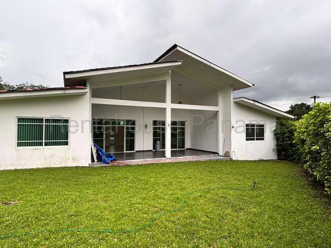 Alquiler de Casa en Brisas Del Golf Club de Golf | Solo Cliente Directo LFC - Imagen 18
