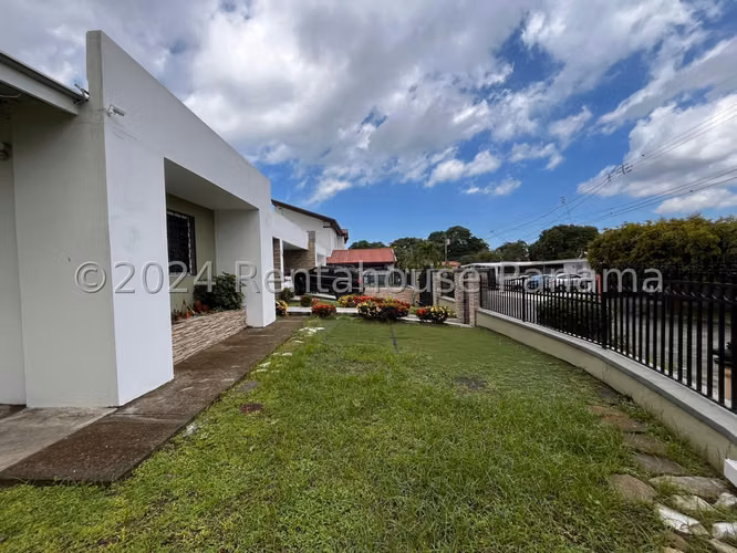 Venta de Casa en Betania | Solo Cliente Directo LFC