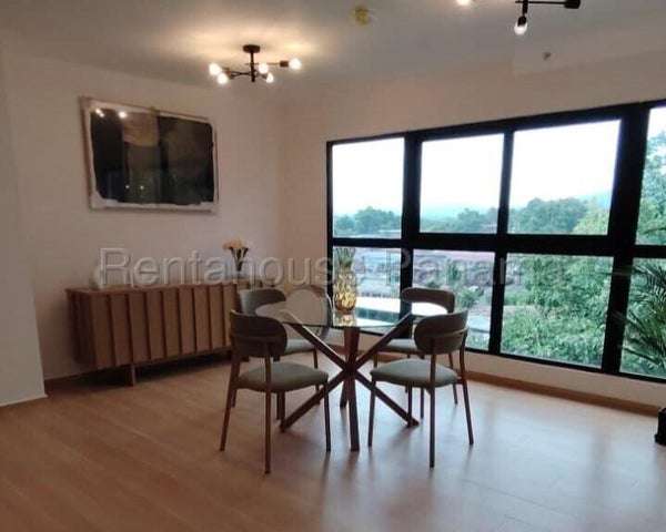 Apartamento de dos pisos a estrenar en Balmoral Loft, Pedregal