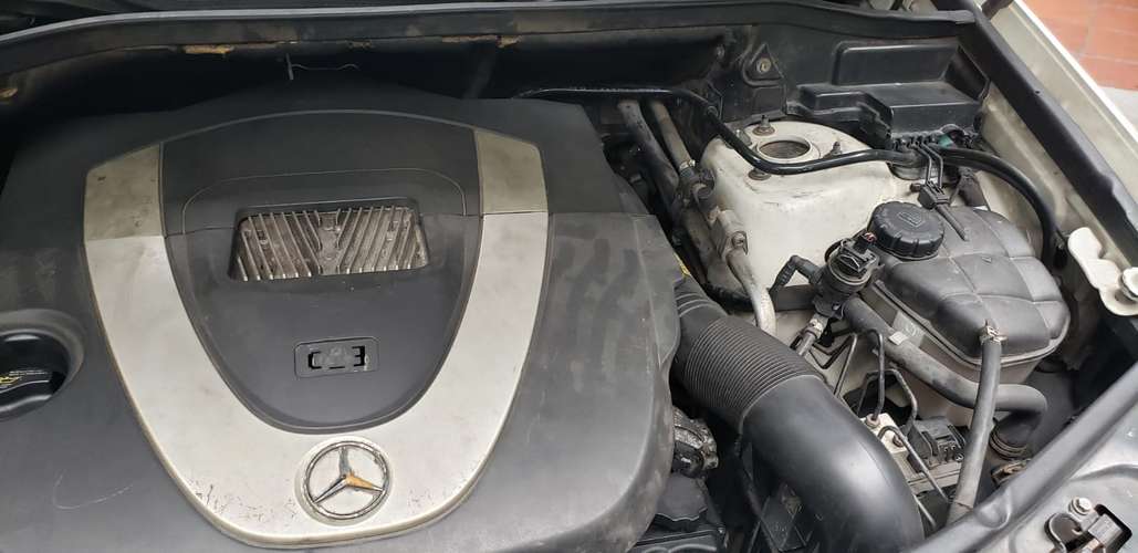 Mercedes-Benz GL 350 – Excelente Estado | Lujo, Comodidad y Confiabilidad