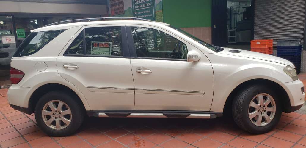 Mercedes-Benz GL 350 – Excelente Estado | Lujo, Comodidad y Confiabilidad