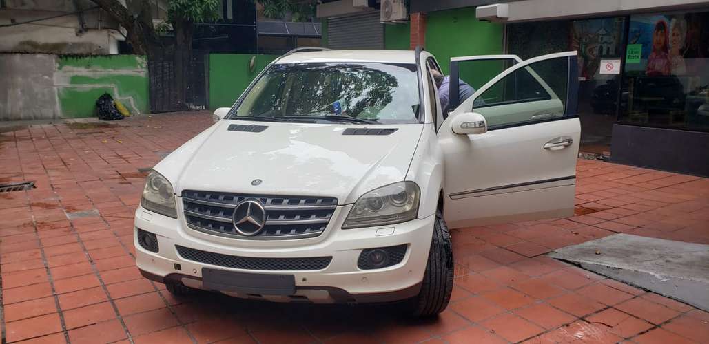 Mercedes-Benz GL 350 – Excelente Estado | Lujo, Comodidad y Confiabilidad
