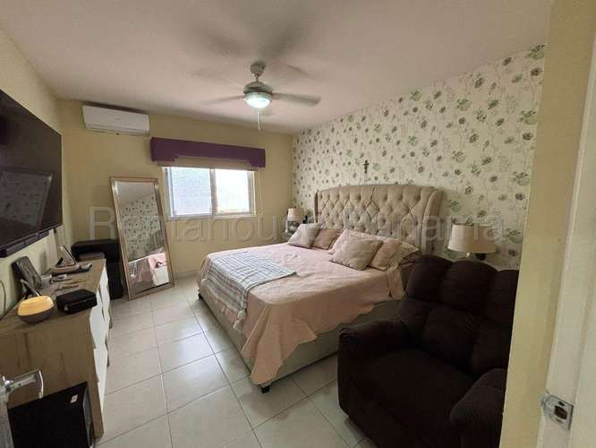 Casa en Alquiler Sector Versalles 27SPCG283